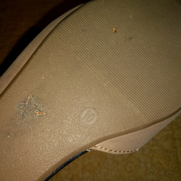 Gap tan flats - Picture 5 of 5